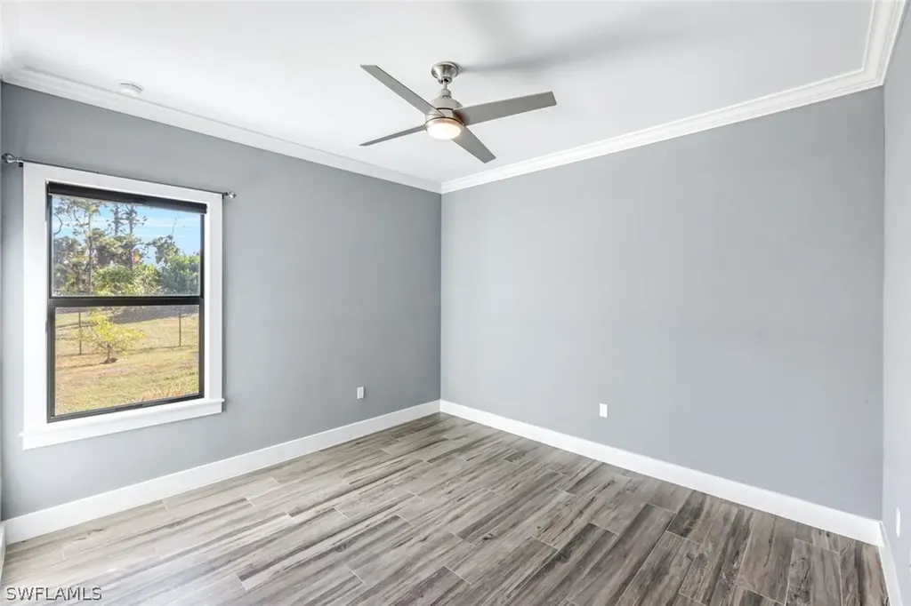 141 20th Avenue NW Naples FL 34120