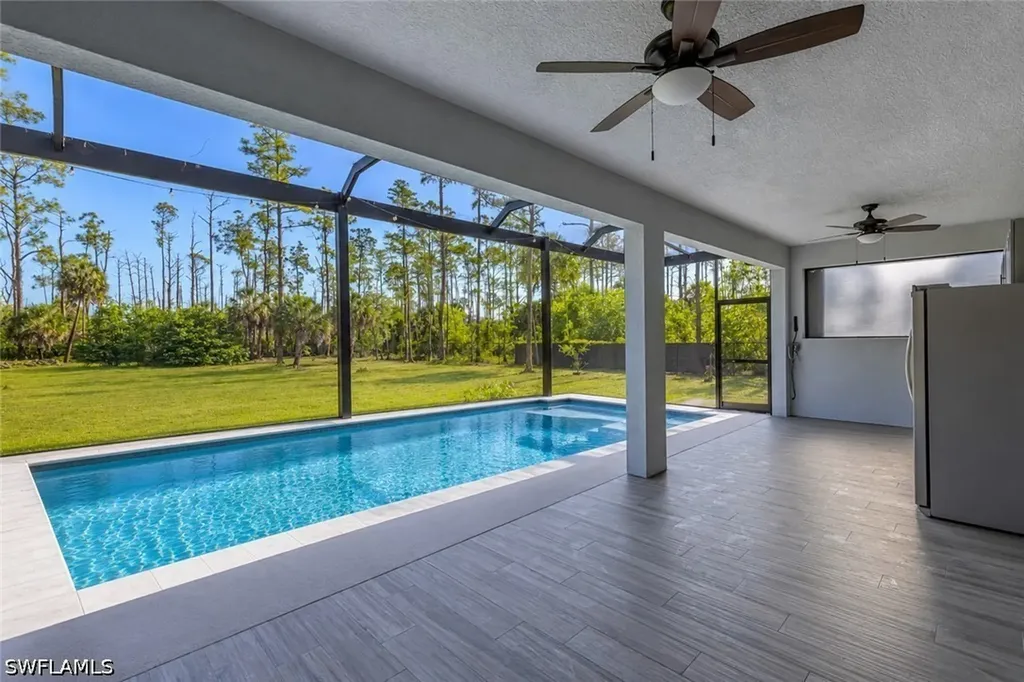 141 20th Avenue NW Naples FL 34120