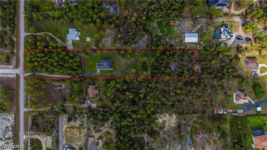 141 20th Avenue NW Naples FL 34120