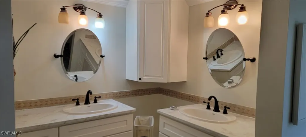 4700 Tahiti Drive Bonita Springs FL 34134