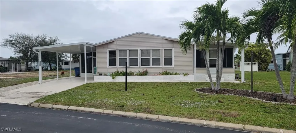 4700 Tahiti Drive Bonita Springs FL 34134