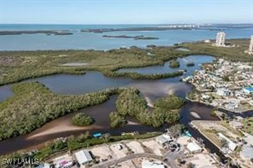 4700 Tahiti Drive Bonita Springs FL 34134