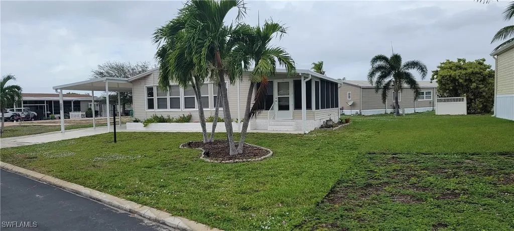 4700 Tahiti Drive Bonita Springs FL 34134