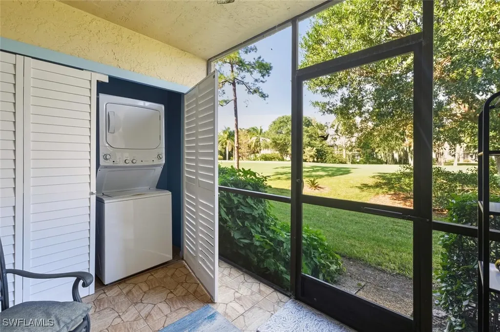 7380 Saint Ives Way Naples FL 34104