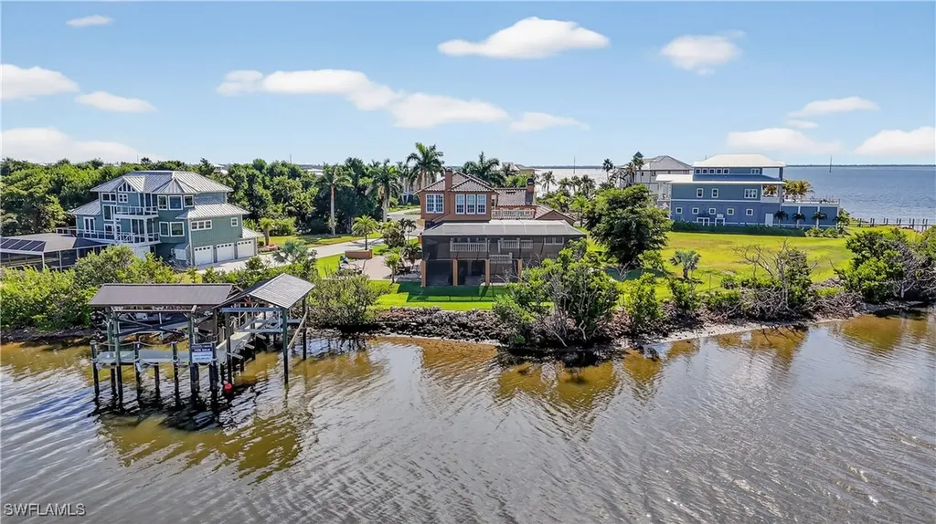 4961 Galt Island Avenue St. James City FL 33956