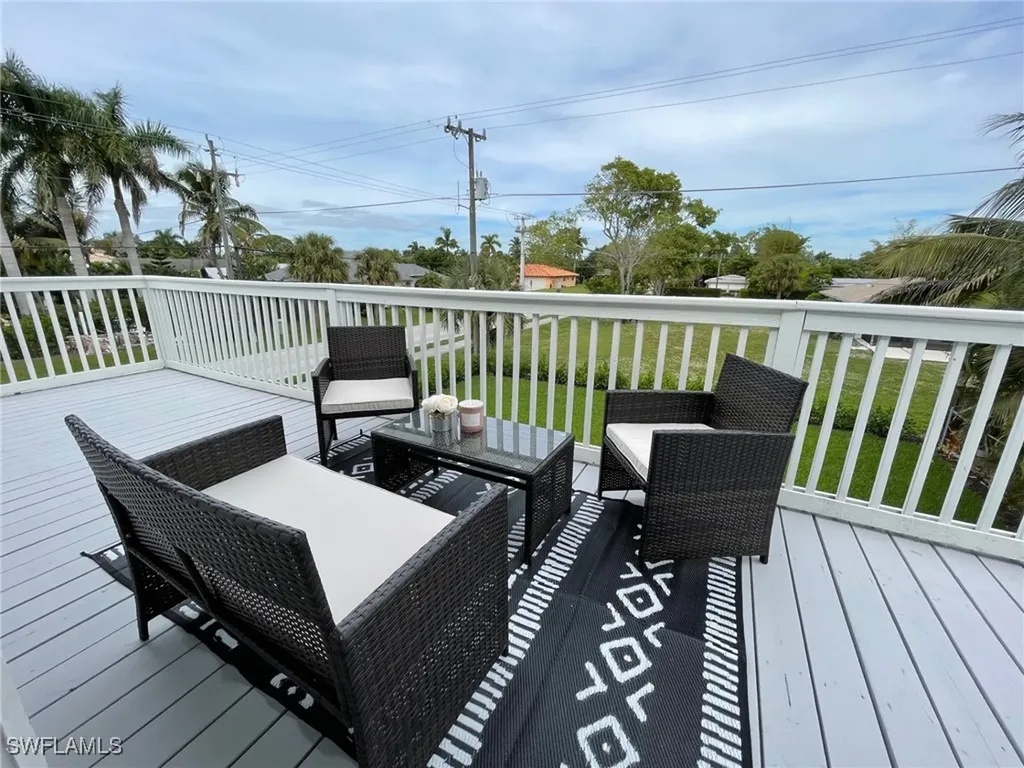 803 104th Avenue N Naples FL 34108