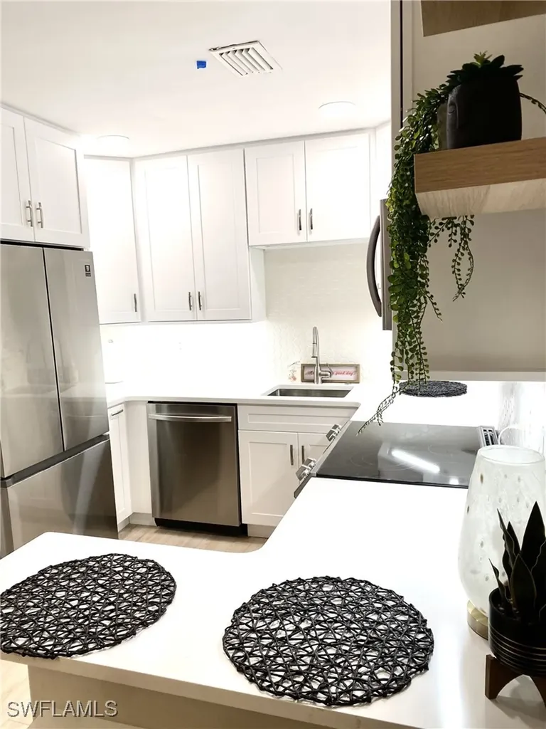 803 104th Avenue N Naples FL 34108
