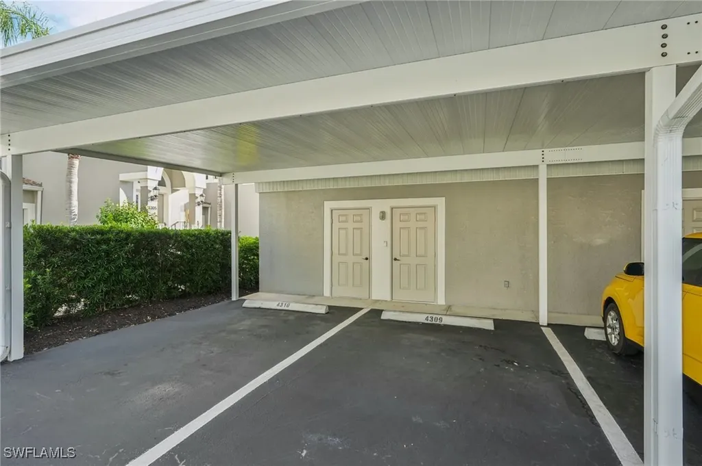 9583 Hemingway Lane Fort Myers FL 33913