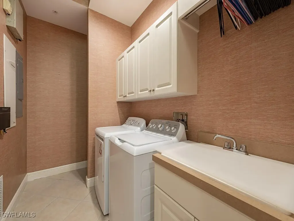 18550 Sandalwood Pointe Fort Myers FL 33908