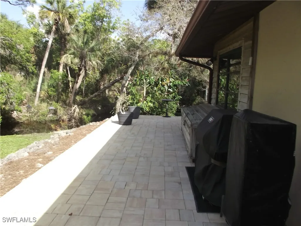 27601 Pierce Avenue Bonita Springs FL 34135