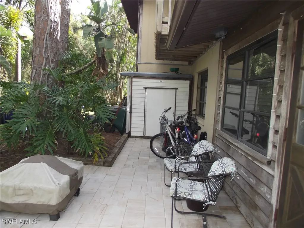 27601 Pierce Avenue Bonita Springs FL 34135