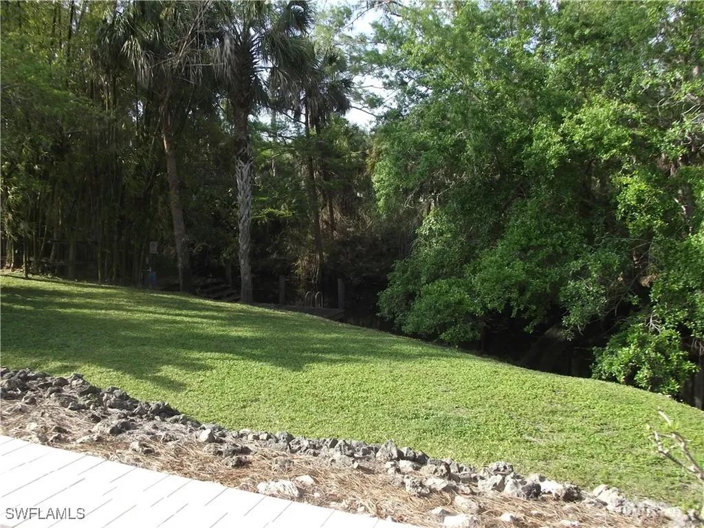 27601 Pierce Avenue Bonita Springs FL 34135