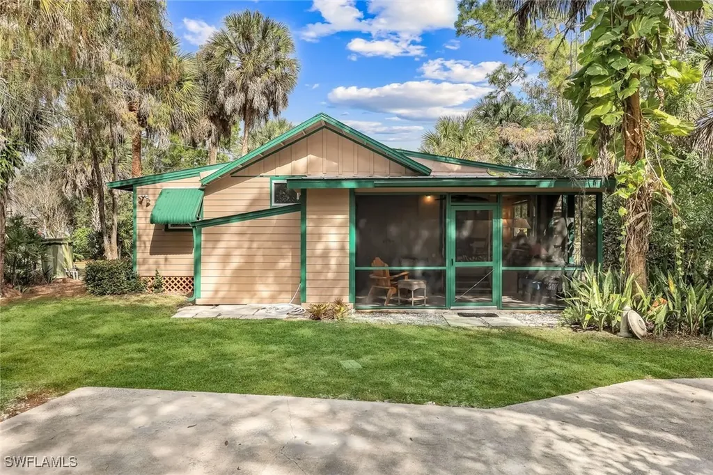 4420 7th Avenue SW Naples FL 34119