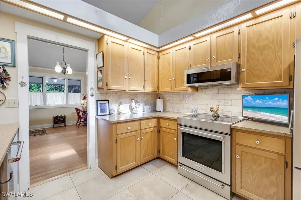 4420 7th Avenue SW Naples FL 34119