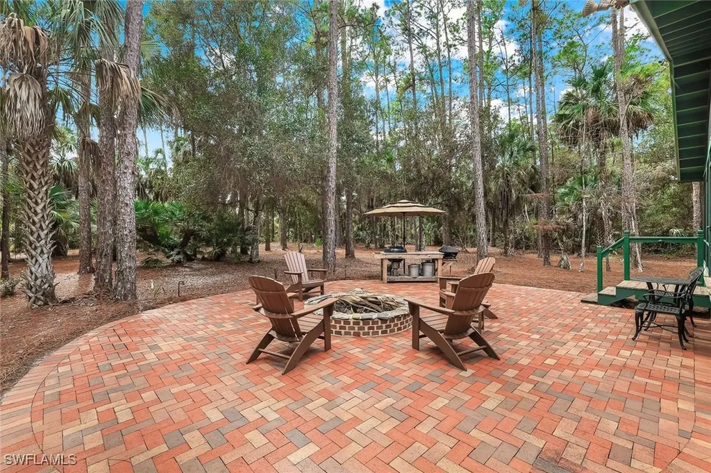 4420 7th Avenue SW Naples FL 34119