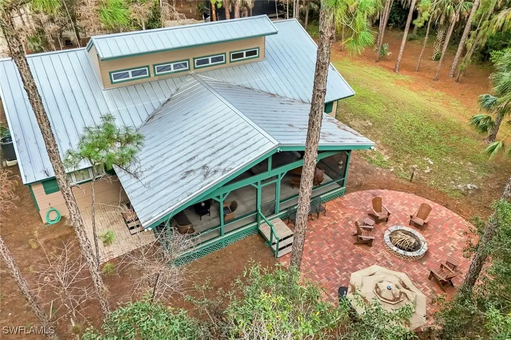 4420 7th Avenue SW Naples FL 34119
