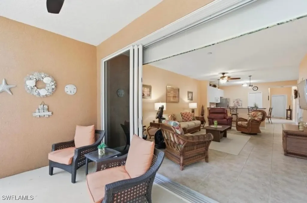 10024 Heather Lane Naples FL 34119