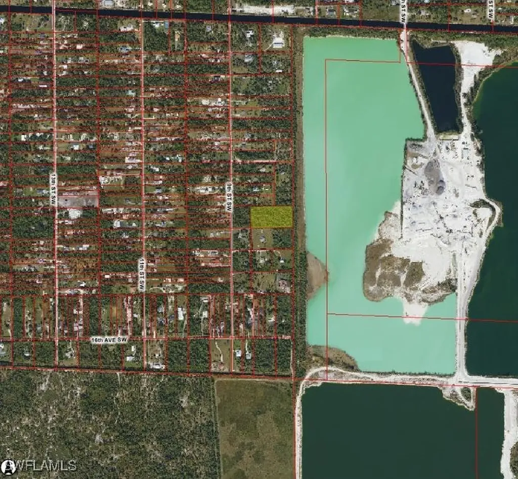 002 9th Street SW Naples FL 34117