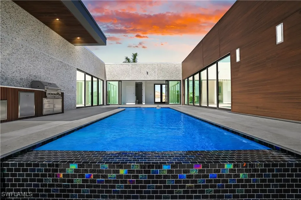 1787 Dogwood Drive Marco Island FL 34145