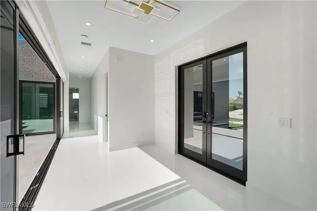 1787 Dogwood Drive Marco Island FL 34145