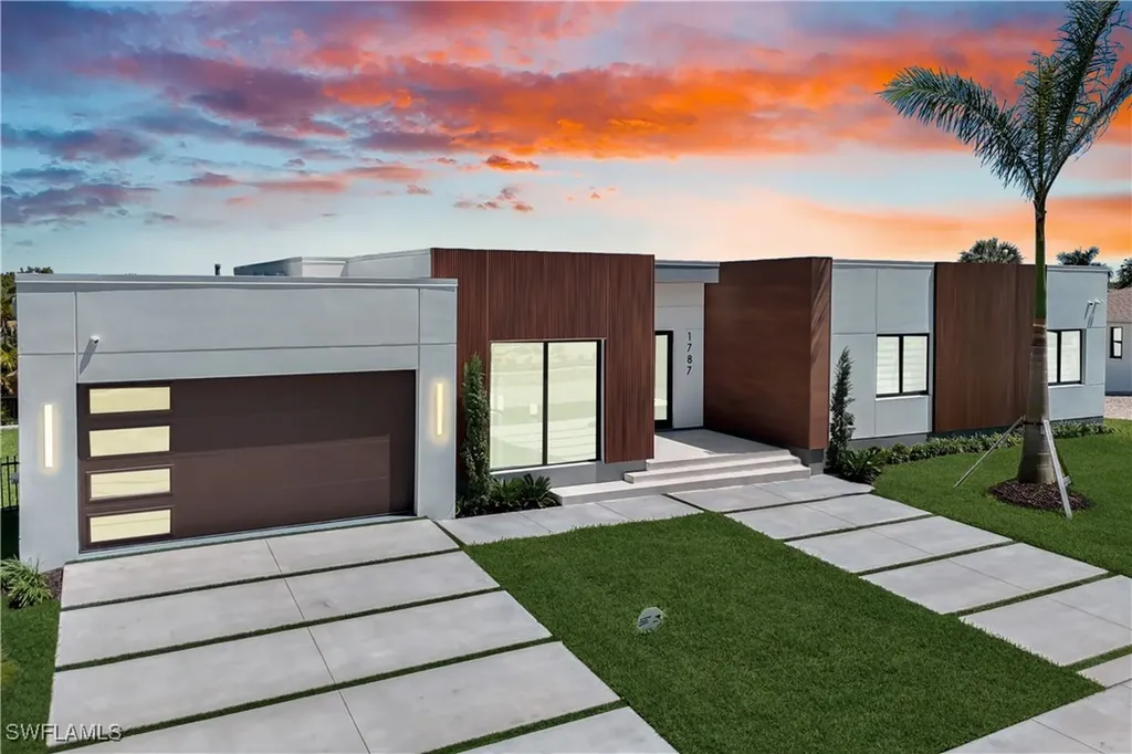 1787 Dogwood Drive Marco Island FL 34145