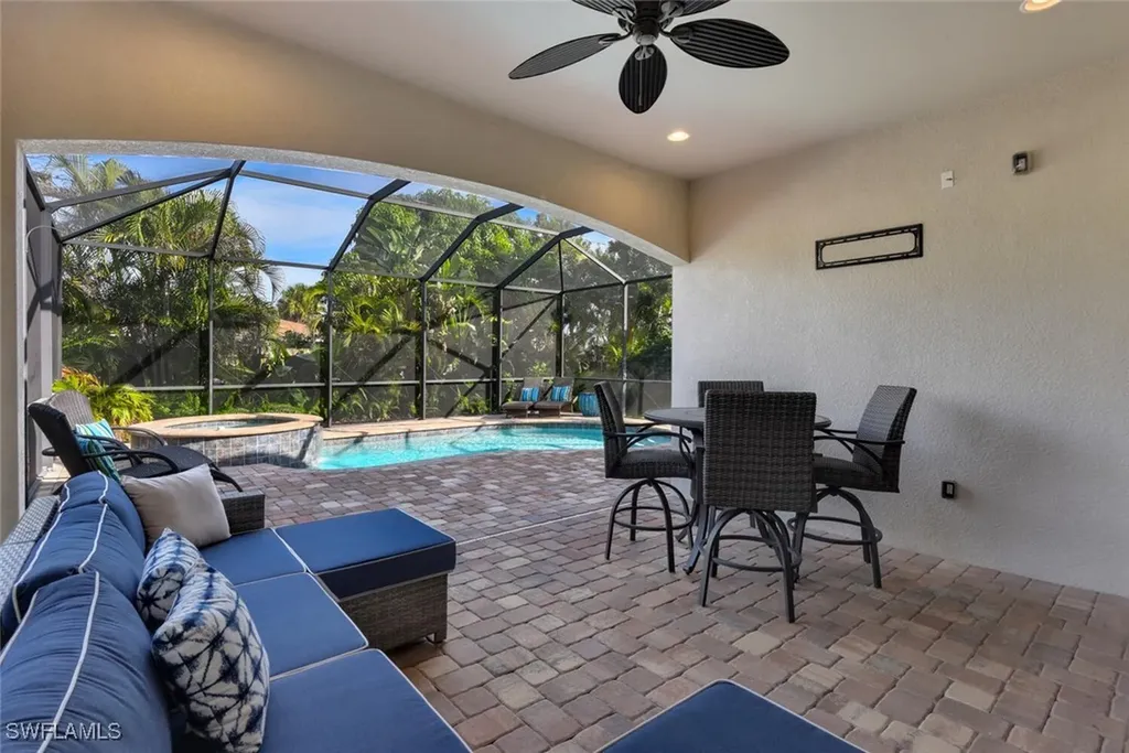 707 104th Avenue N Naples FL 34108