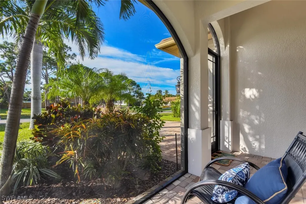 707 104th Avenue N Naples FL 34108
