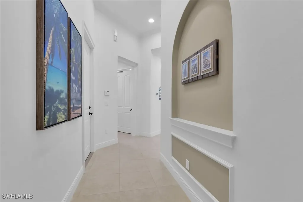 707 104th Avenue N Naples FL 34108