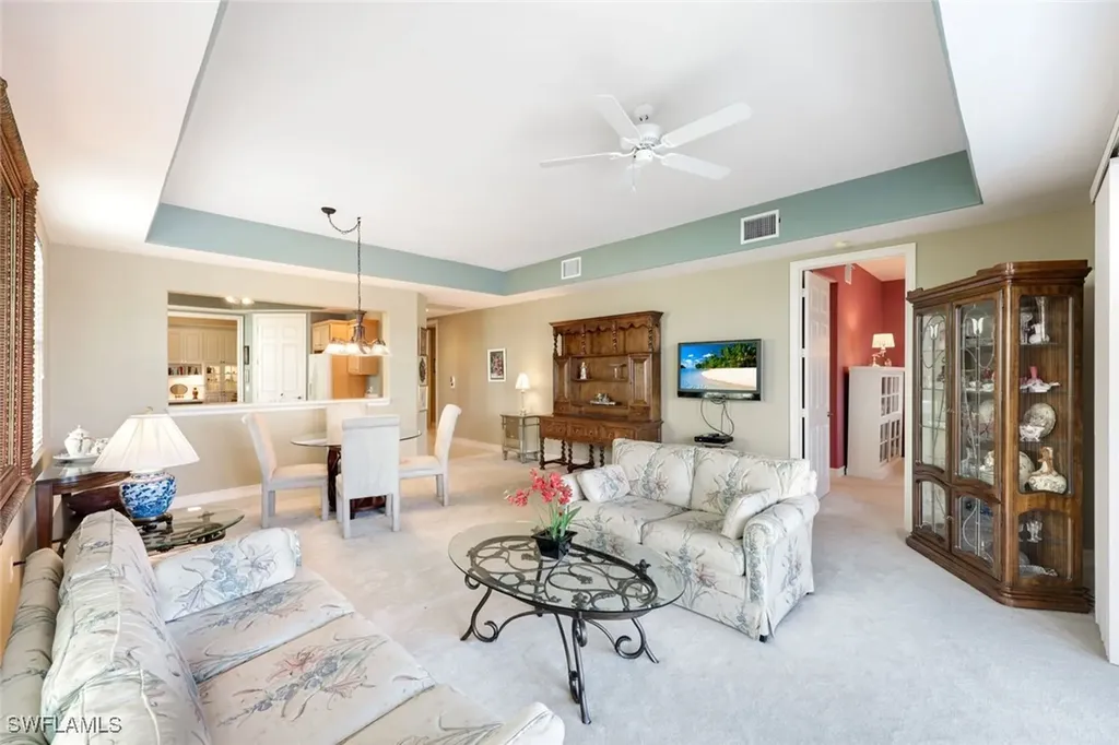 6009 Trophy Drive Naples FL 34110