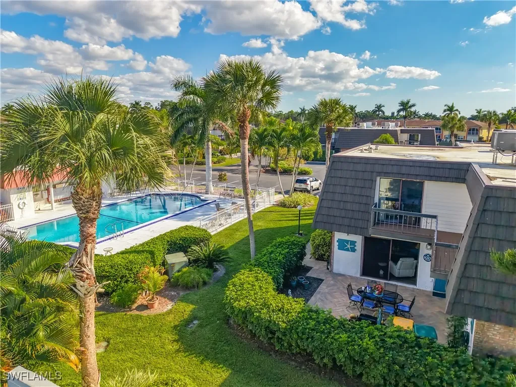 119 Lake Point Lane Naples FL 34112