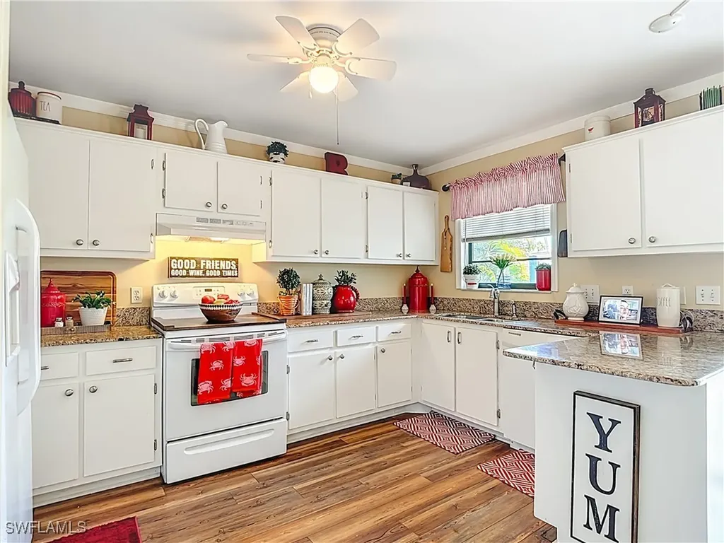 119 Lake Point Lane Naples FL 34112