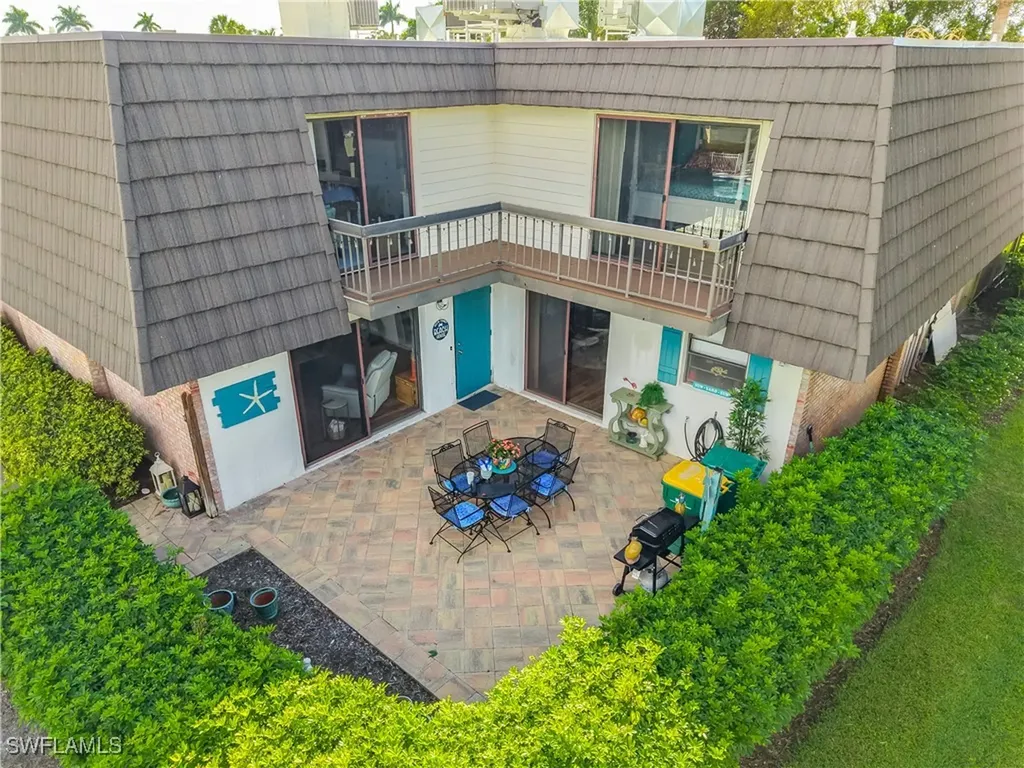 119 Lake Point Lane Naples FL 34112