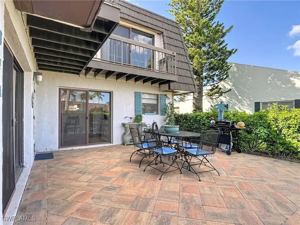 119 Lake Point Lane Naples FL 34112