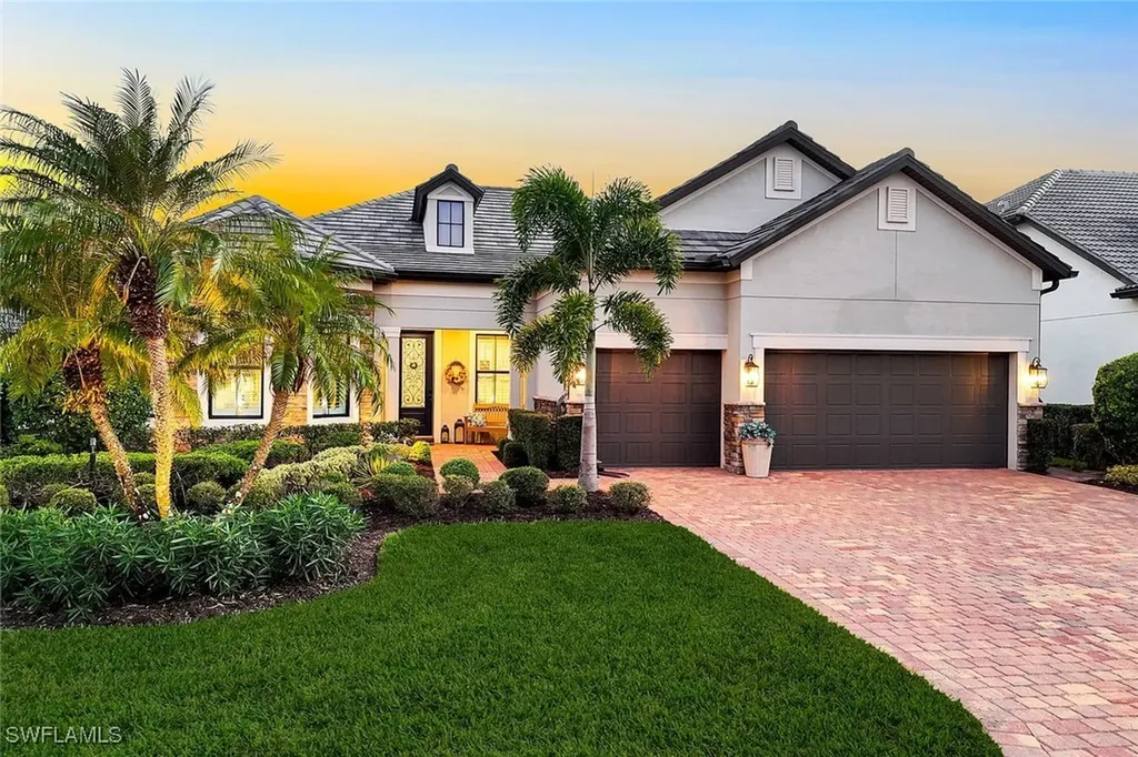 Naples FL, 9328 Surfbird Court