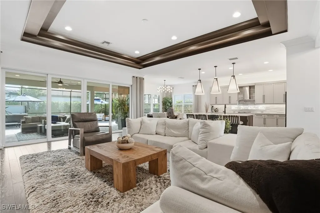 11648 Periwinkle Drive Naples FL 34120