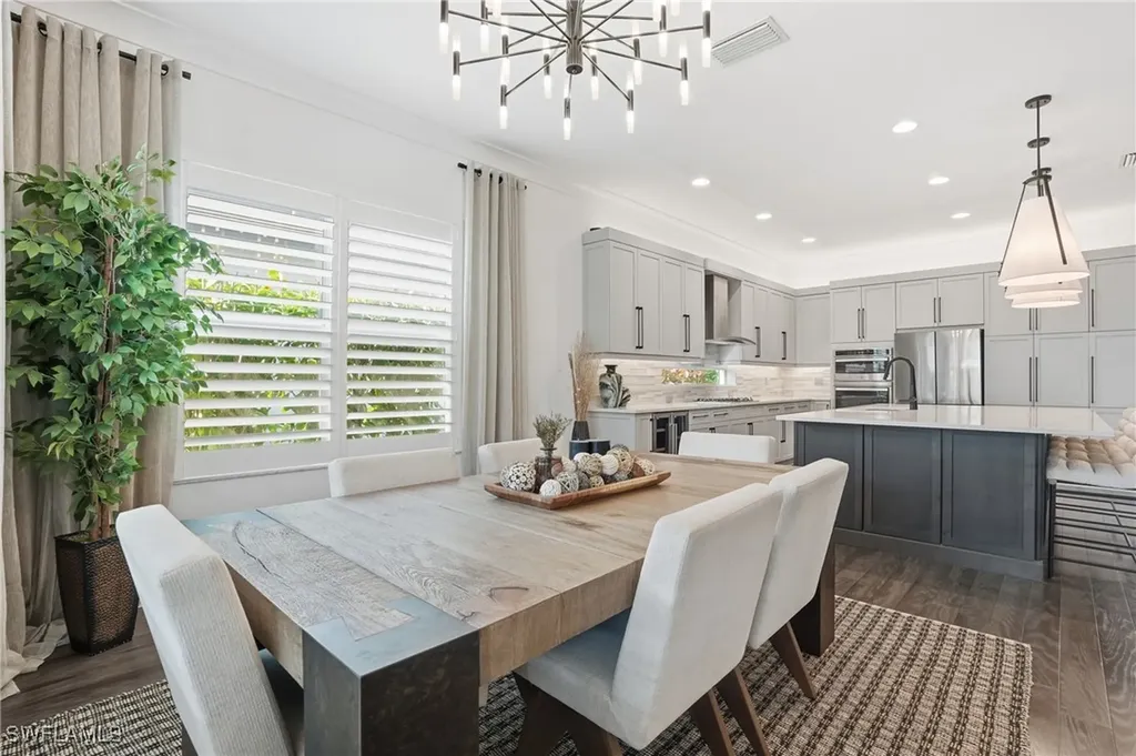 11648 Periwinkle Drive Naples FL 34120
