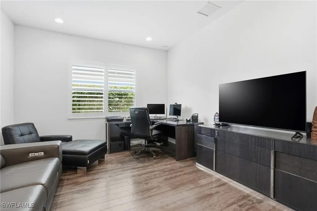 11648 Periwinkle Drive Naples FL 34120