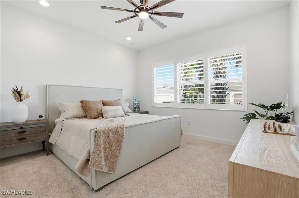 11648 Periwinkle Drive Naples FL 34120