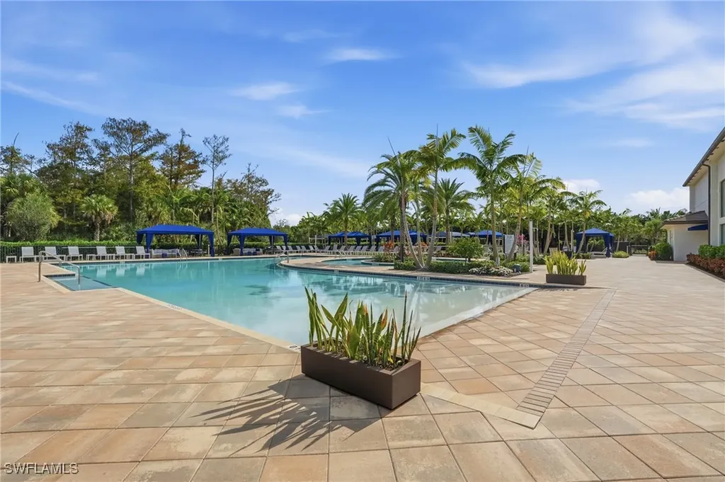 11648 Periwinkle Drive Naples FL 34120