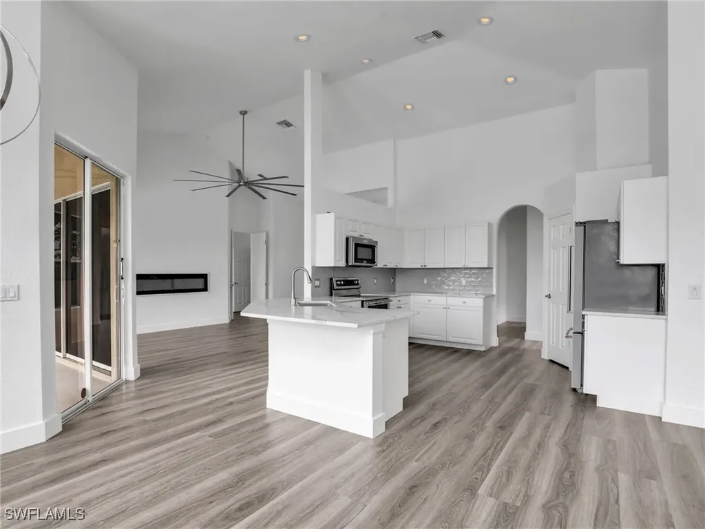 8983 Mustang Island Circle Naples FL 34113
