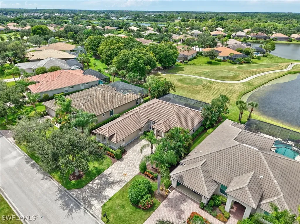 8983 Mustang Island Circle Naples FL 34113