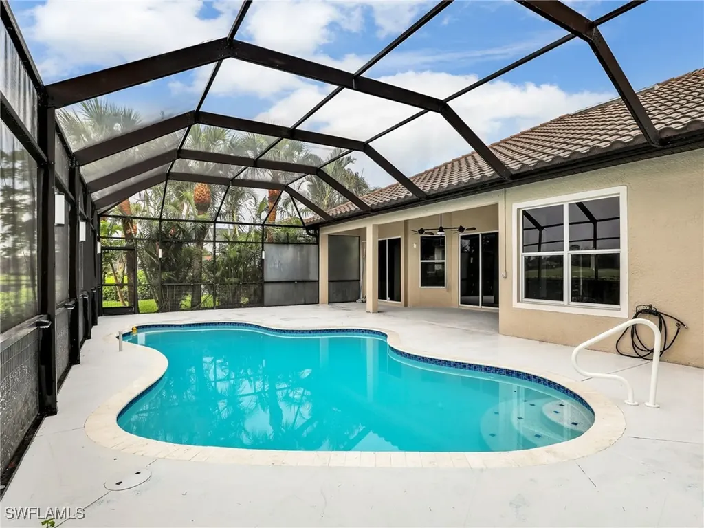 8983 Mustang Island Circle Naples FL 34113