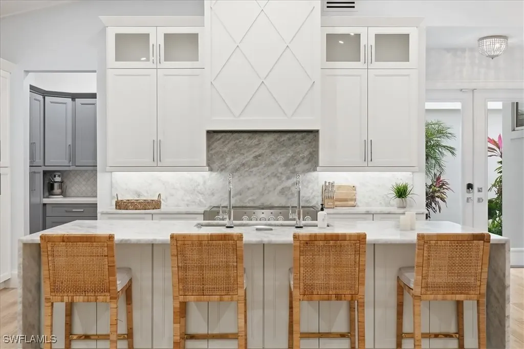 Naples FL, 5130 Alpha Court