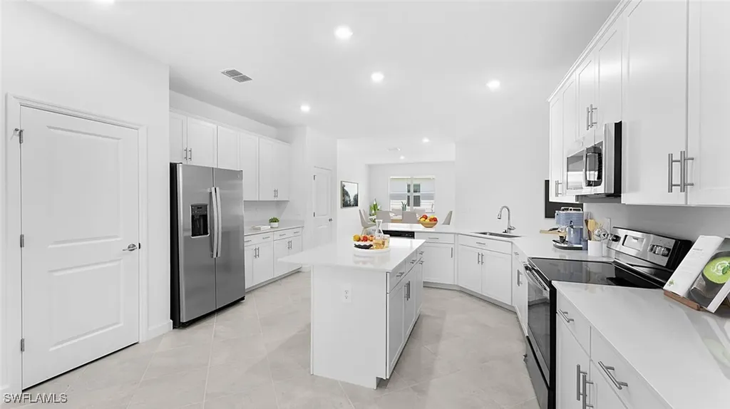 1553 Double Eagle Trail Naples FL 34120