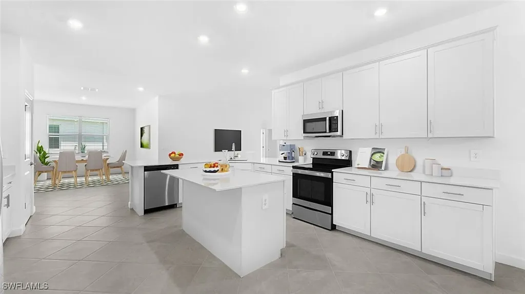 1553 Double Eagle Trail Naples FL 34120