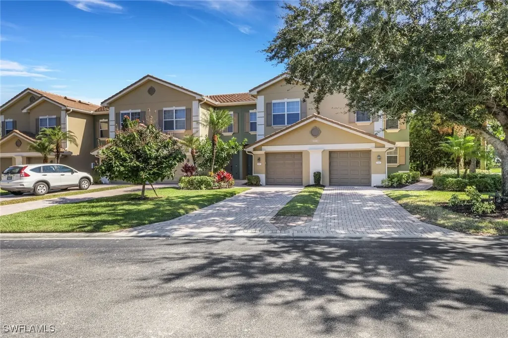 3240 Cottonwood Bend Fort Myers FL 33905