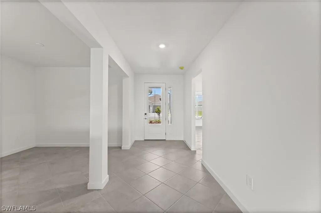 1555 Double Eagle Trail Naples FL 34120