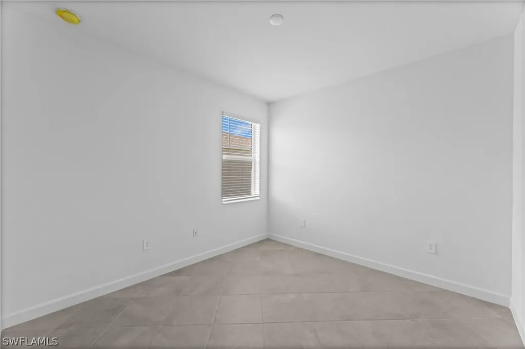 1555 Double Eagle Trail Naples FL 34120