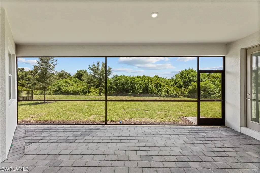 1555 Double Eagle Trail Naples FL 34120