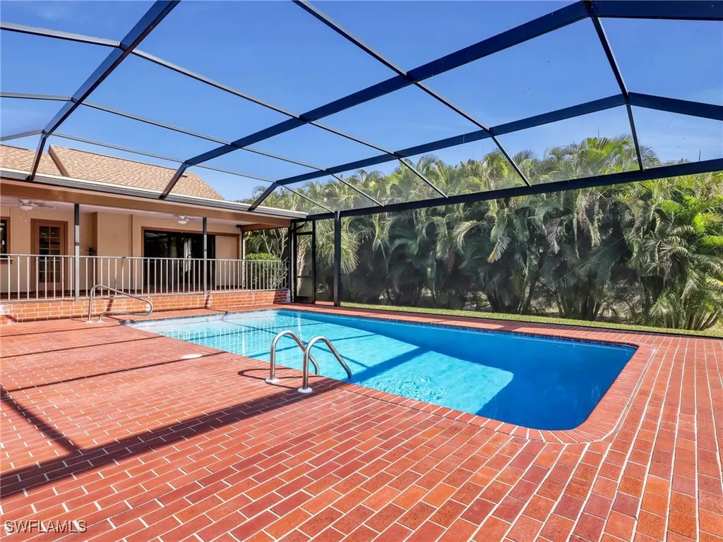 6219 Deer Run Fort Myers FL 33908